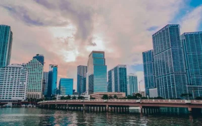 Todo lo que Necesitas Saber Sobre Vivir e Invertir en Brickell